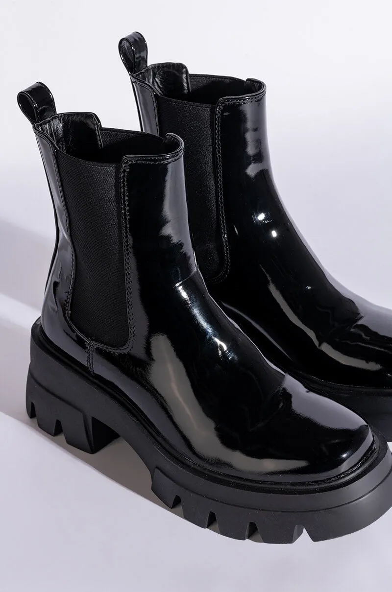 AZALEA WANG CATE FLATFORM CHELSEA BOOTIE IN BLACK PATENT