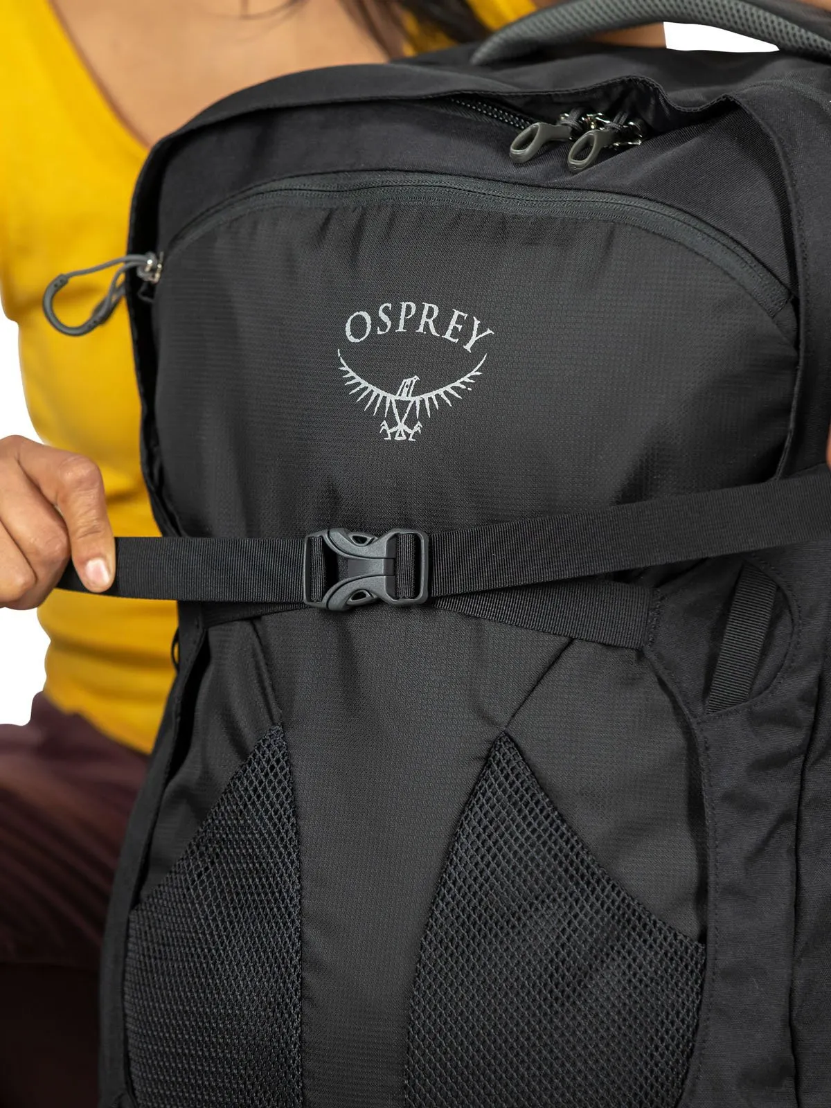 FAIRVIEW WHEELED TRAVEL PACK CARRY-ON 36