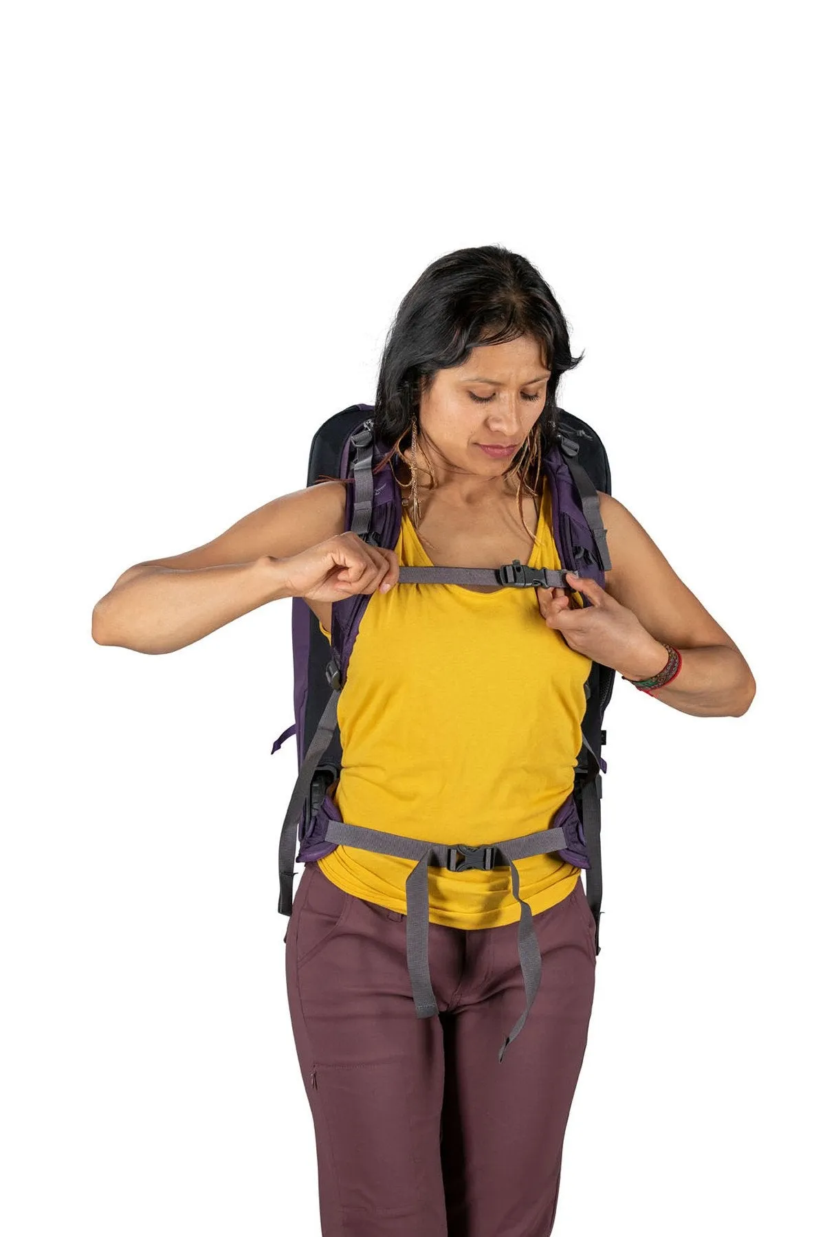 FAIRVIEW WHEELED TRAVEL PACK CARRY-ON 36
