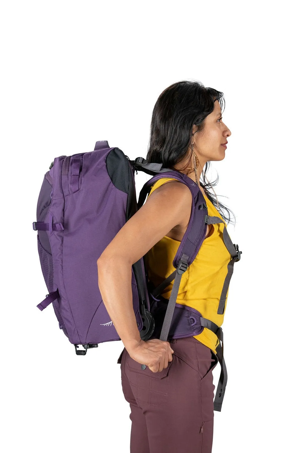FAIRVIEW WHEELED TRAVEL PACK CARRY-ON 36