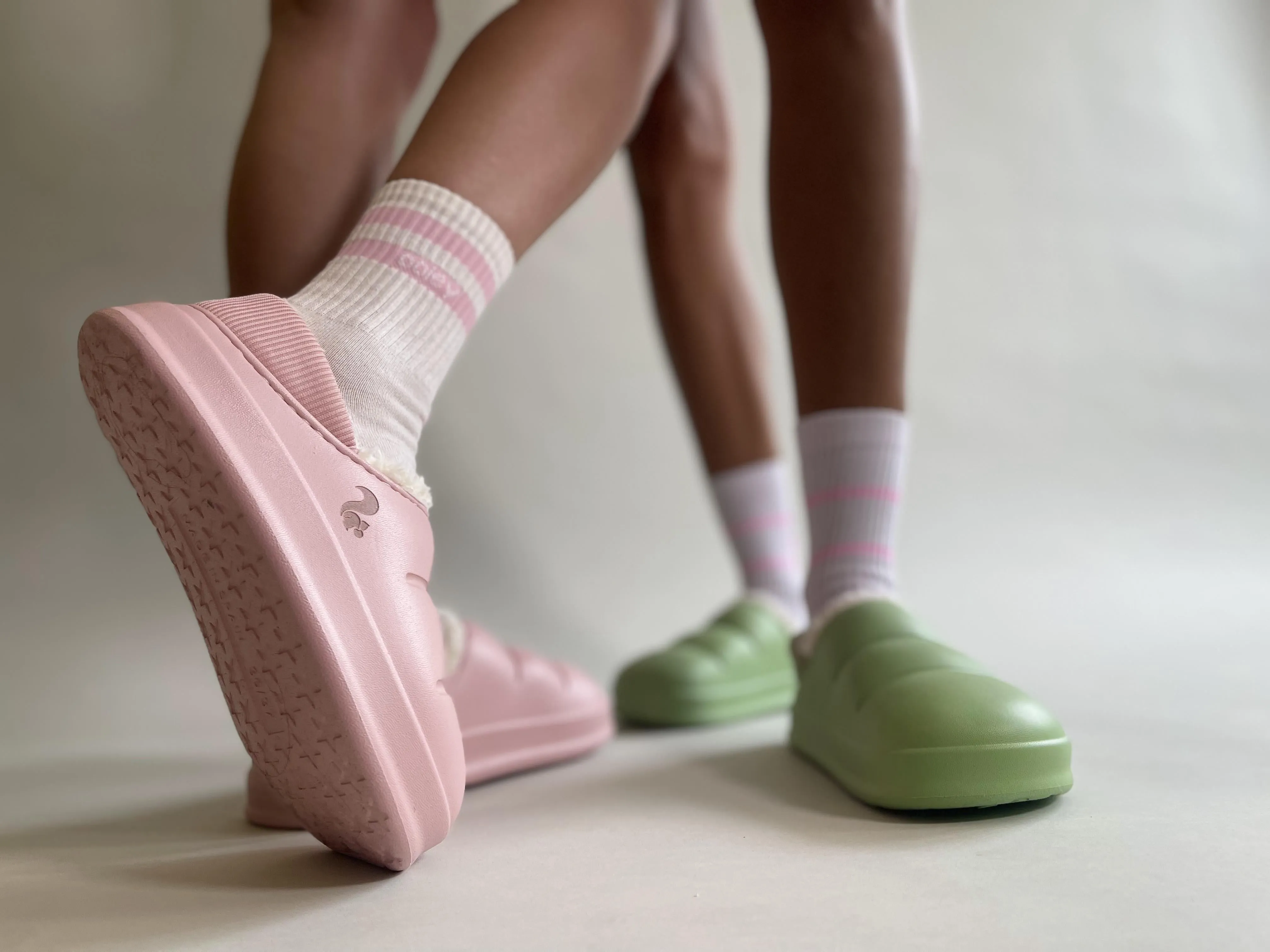 thies 1856 ® Fluffy Puffy Clog lavender