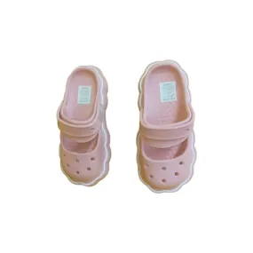 Women Non-slip Cut Out Multi-way Wear Clogs.